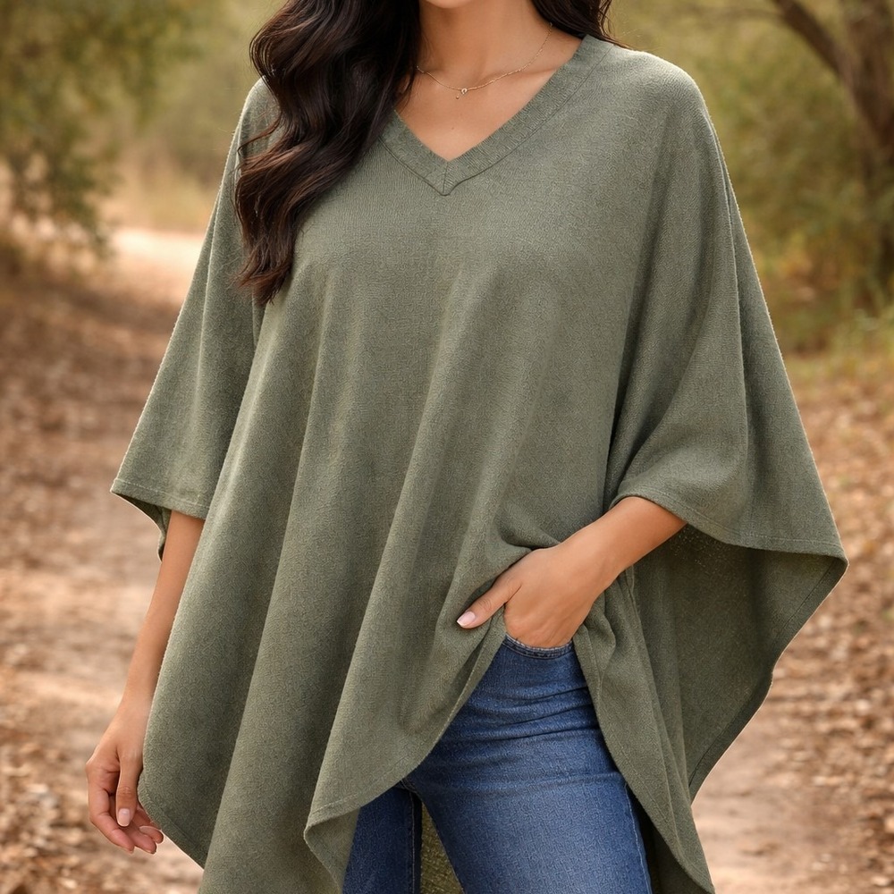 Crosstree Lane Olive Green Knit Buttery Soft Women Poncho One Size Fits Most